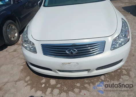 2009 Infiniti G37 Journey из США, поврежденный, VIN JNKCV61E59M307244